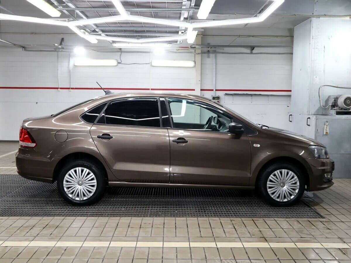 Фольксваген Поло б/у, 2018, Автоматическая. Фото: #1