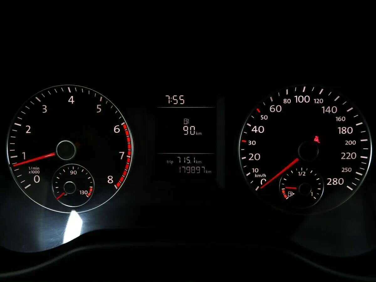 Volkswagen Jetta б/у, 2013, Механическая. Фото: #10