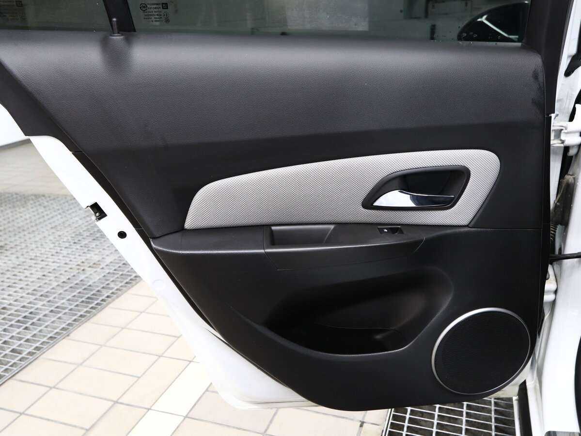 Шевроле Круз б/у, 2012, Автоматическая. Фото: #8