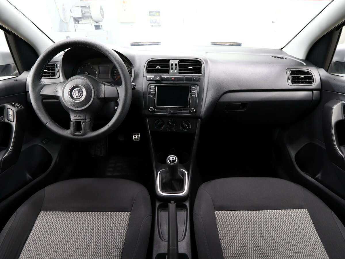 Фольксваген Поло б/у, 2012, Механическая. Фото: #14