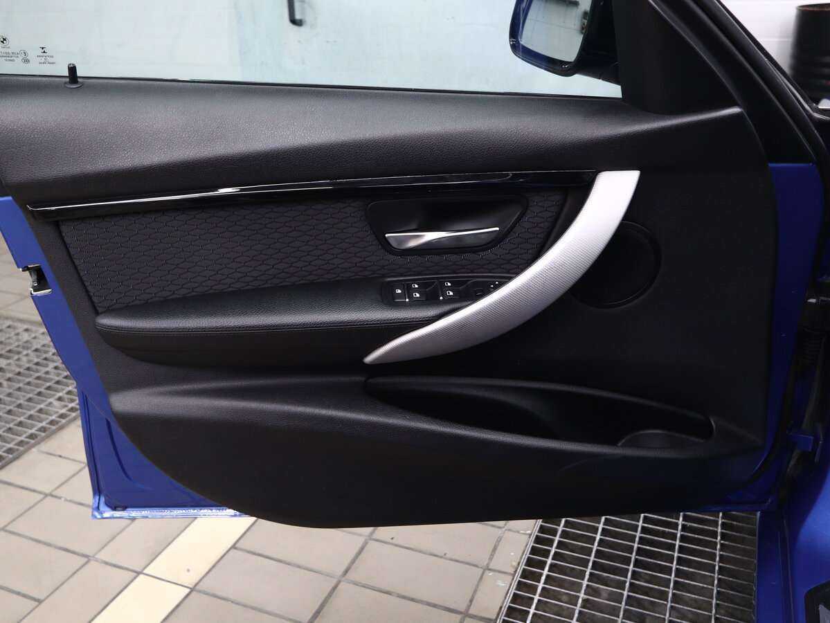 БМВ 3 серии б/у, 2016, Автоматическая. Фото: #5