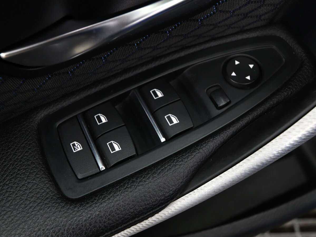 БМВ 3 серии б/у, 2016, Автоматическая. Фото: #6