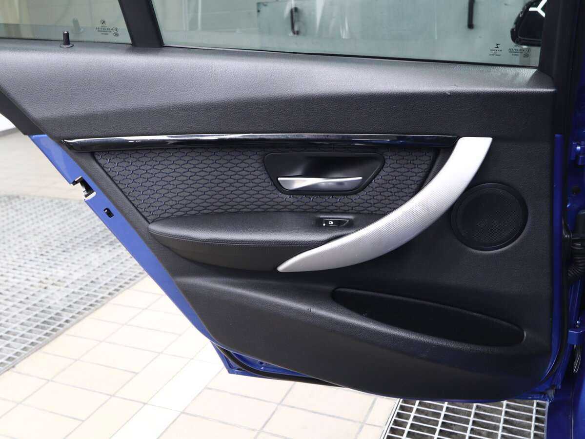 БМВ 3 серии б/у, 2016, Автоматическая. Фото: #9