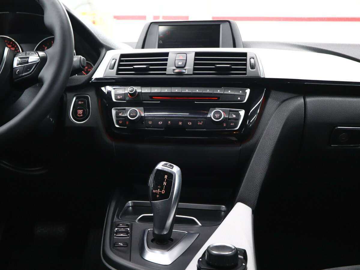 БМВ 3 серии б/у, 2016, Автоматическая. Фото: #17