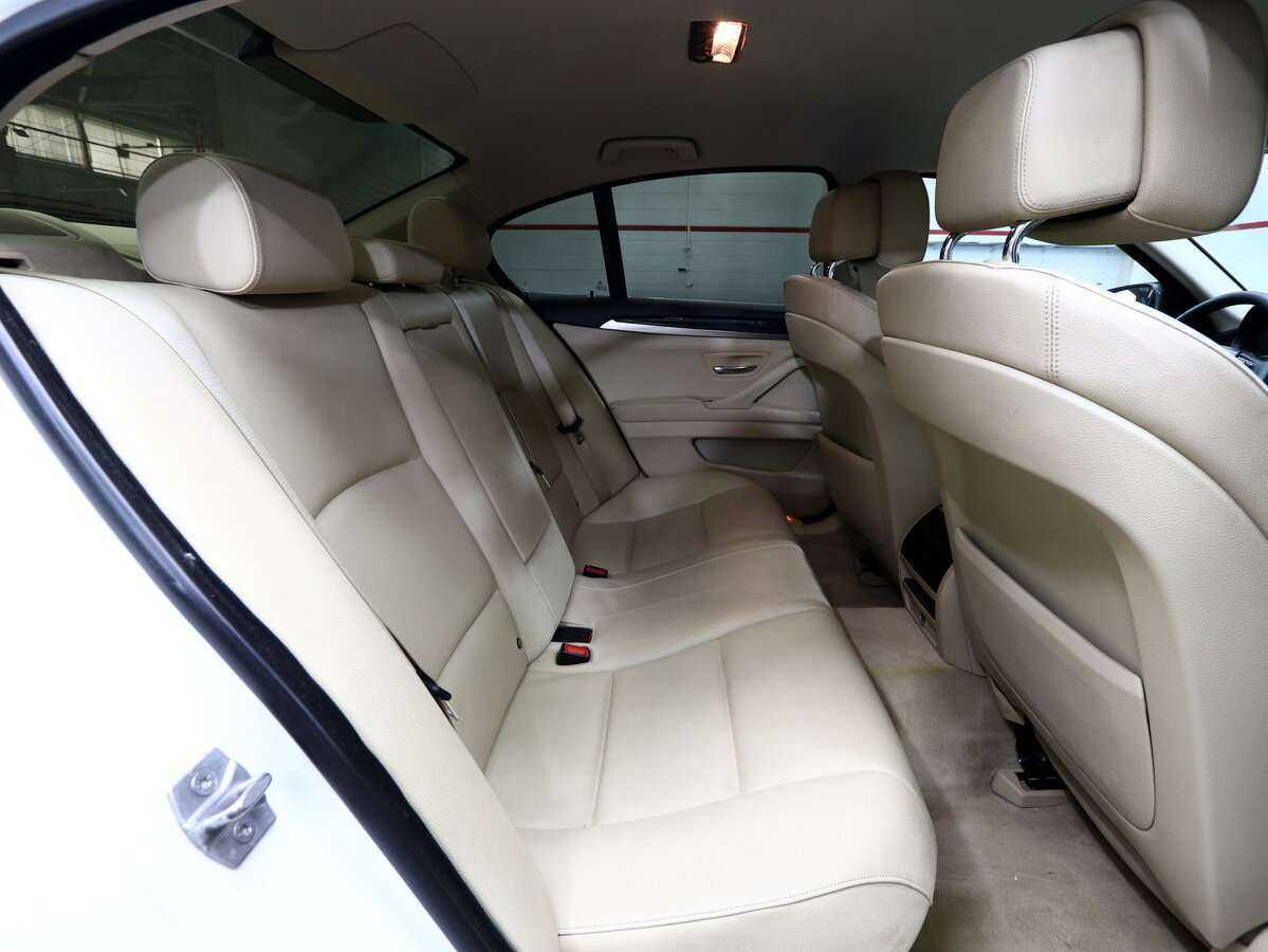 БМВ 5 серии б/у, 2012, Автоматическая. Фото: #13