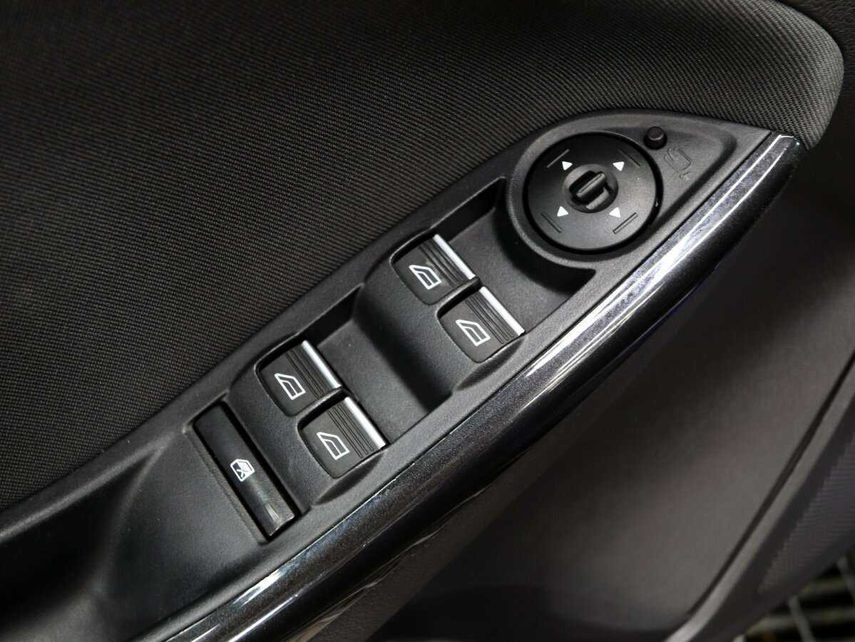 Форд Фокус б/у, 2016, Автоматическая. Фото: #8