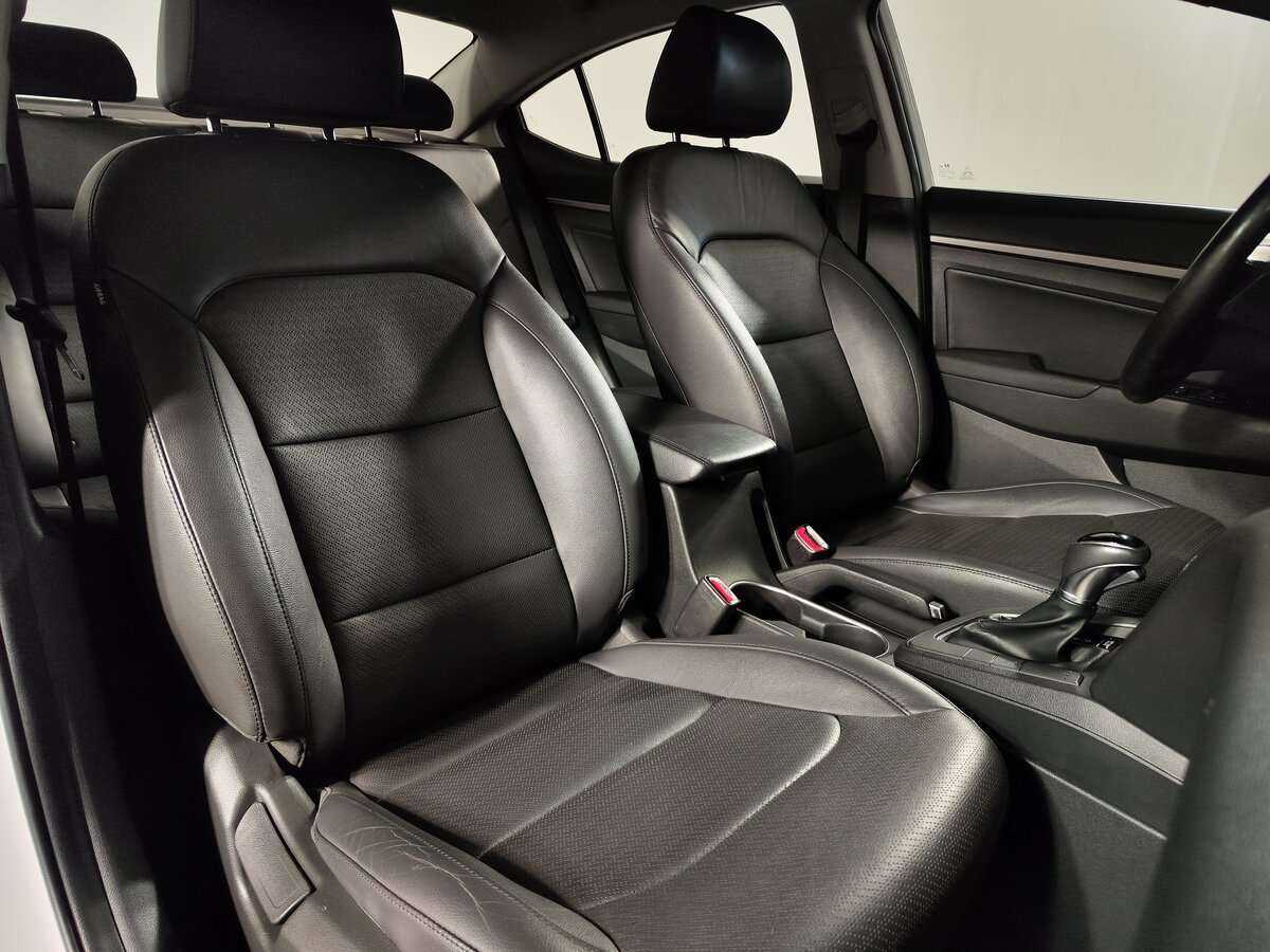 Hyundai Elantra б/у, 2016, Автоматическая. Фото: #9