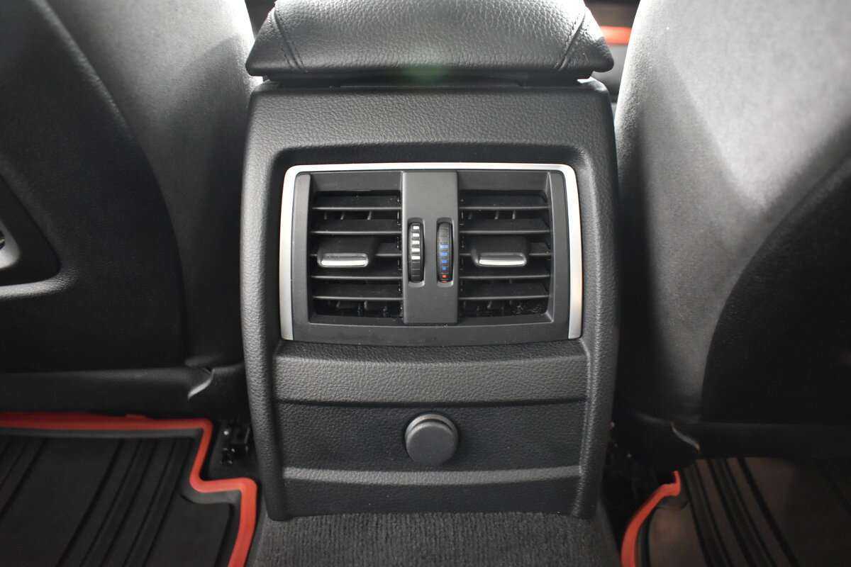 БМВ 3 серии б/у, 2016, Автоматическая. Фото: #7