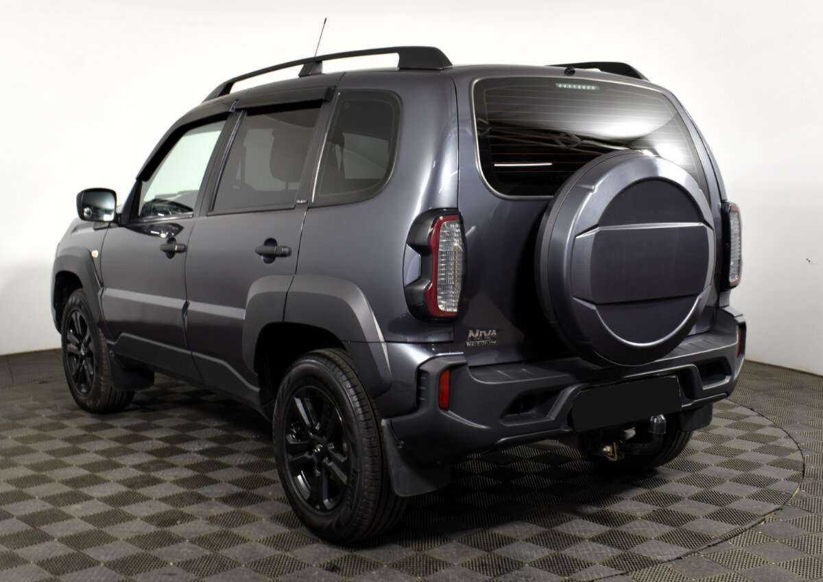 Lada (ВАЗ) Niva б/у, 2022, Механическая. Фото: #5