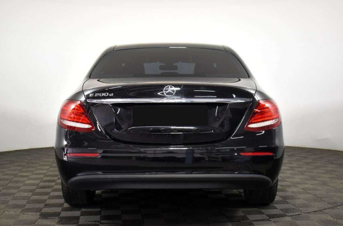 Мерседес-Бенц Е-Класс б/у, 2018, Автоматическая. Фото: #4