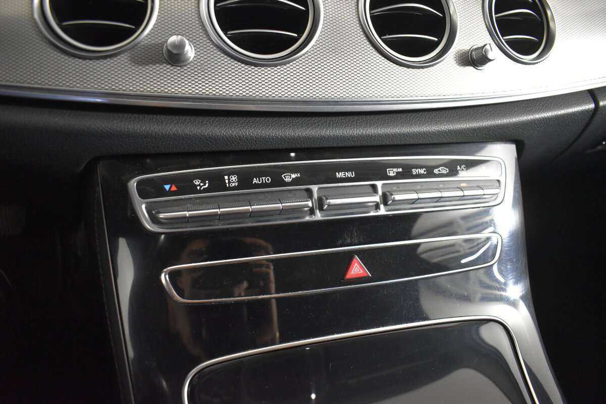 Мерседес-Бенц Е-Класс б/у, 2018, Автоматическая. Фото: #17