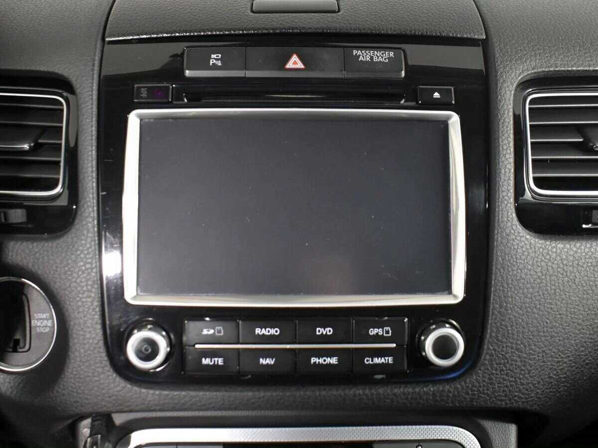 Volkswagen Touareg б/у, 2014, Автоматическая. Фото: #11