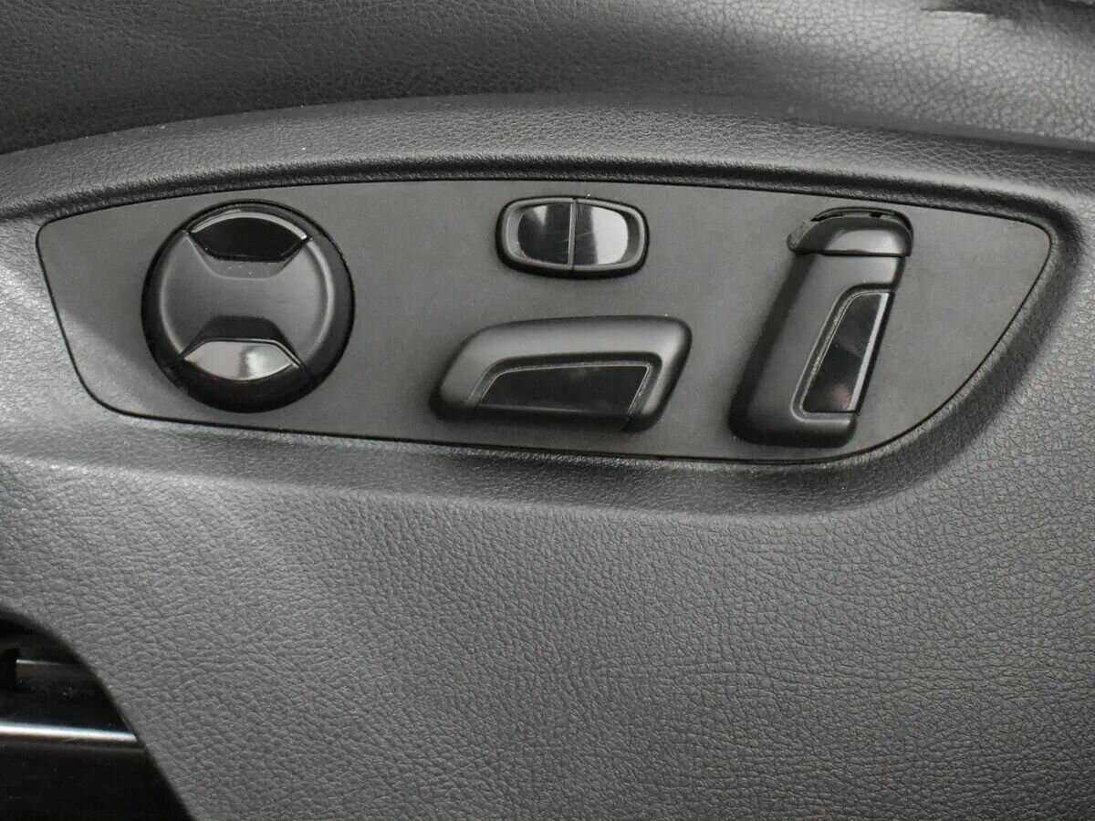 Volkswagen Touareg б/у, 2014, Автоматическая. Фото: #13