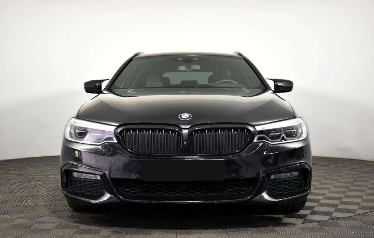 БМВ 5 серии б/у, 2018, Автоматическая. Фото: #1