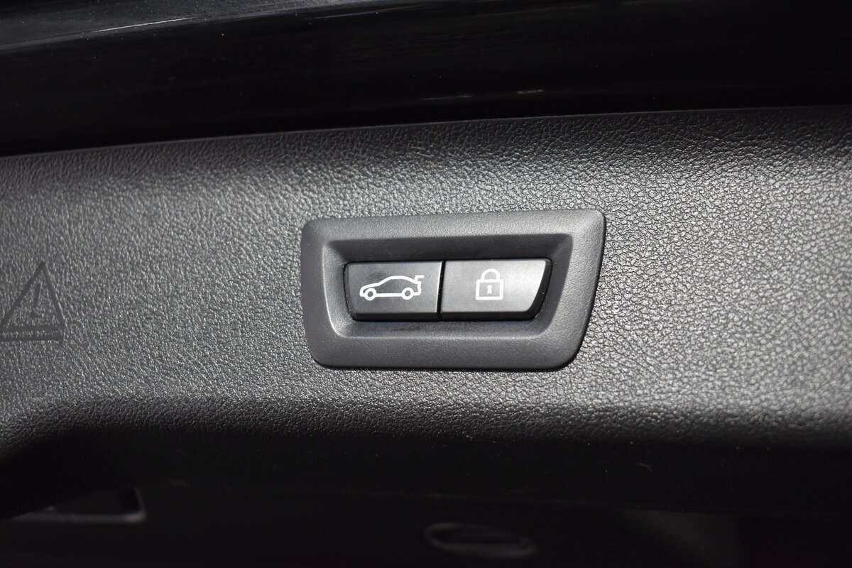 БМВ 5 серии б/у, 2018, Автоматическая. Фото: #6