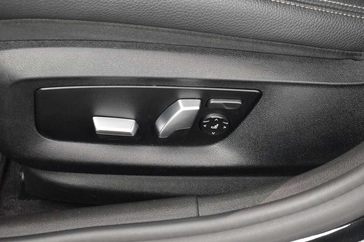 БМВ 5 серии б/у, 2018, Автоматическая. Фото: #9