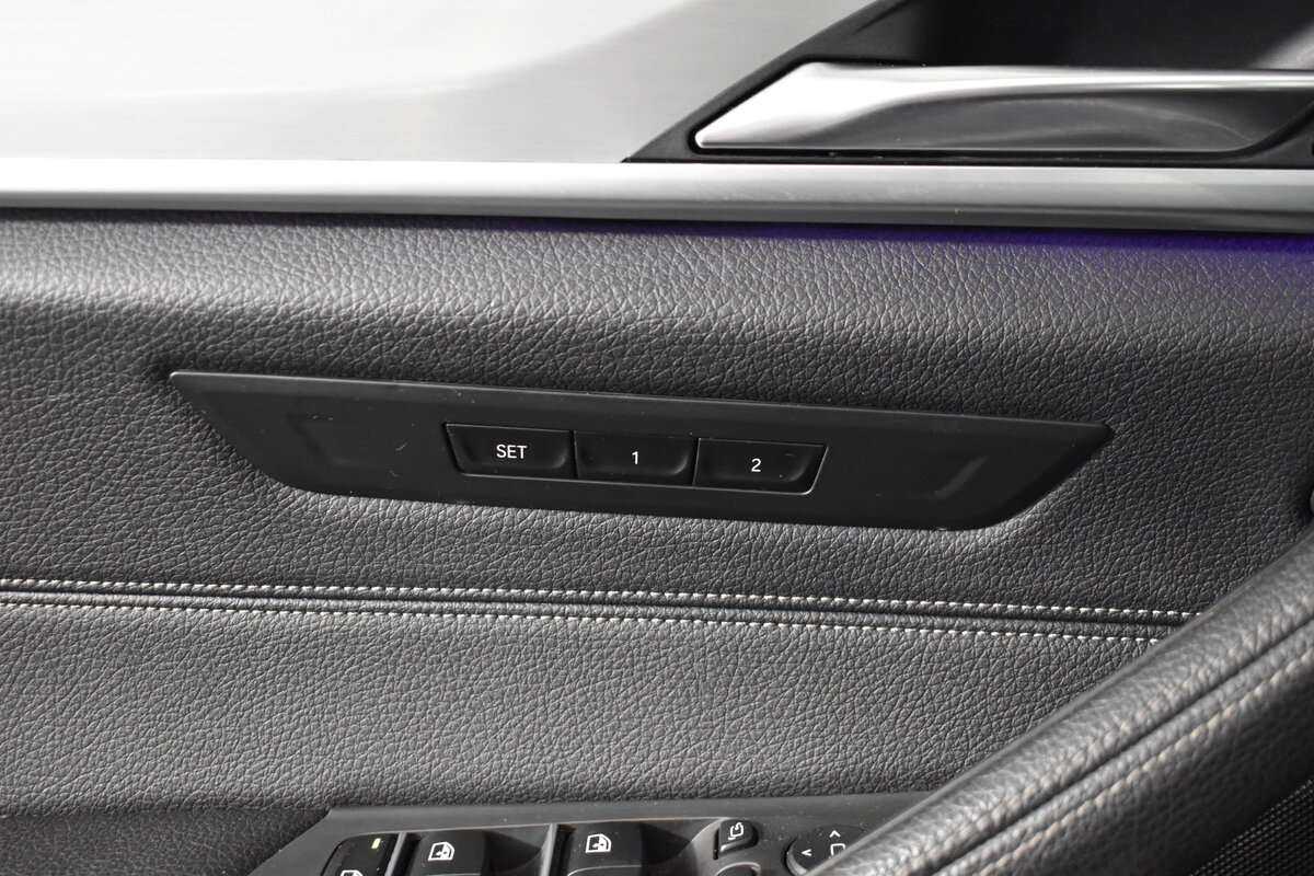 БМВ 5 серии б/у, 2018, Автоматическая. Фото: #14