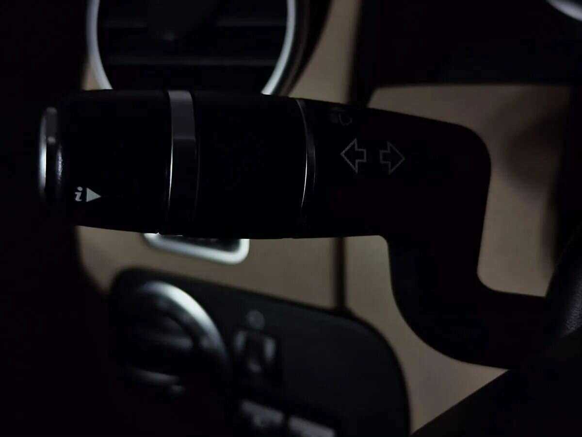 Лэнд Ровер Дискавери б/у, 2014, Автоматическая. Фото: #20