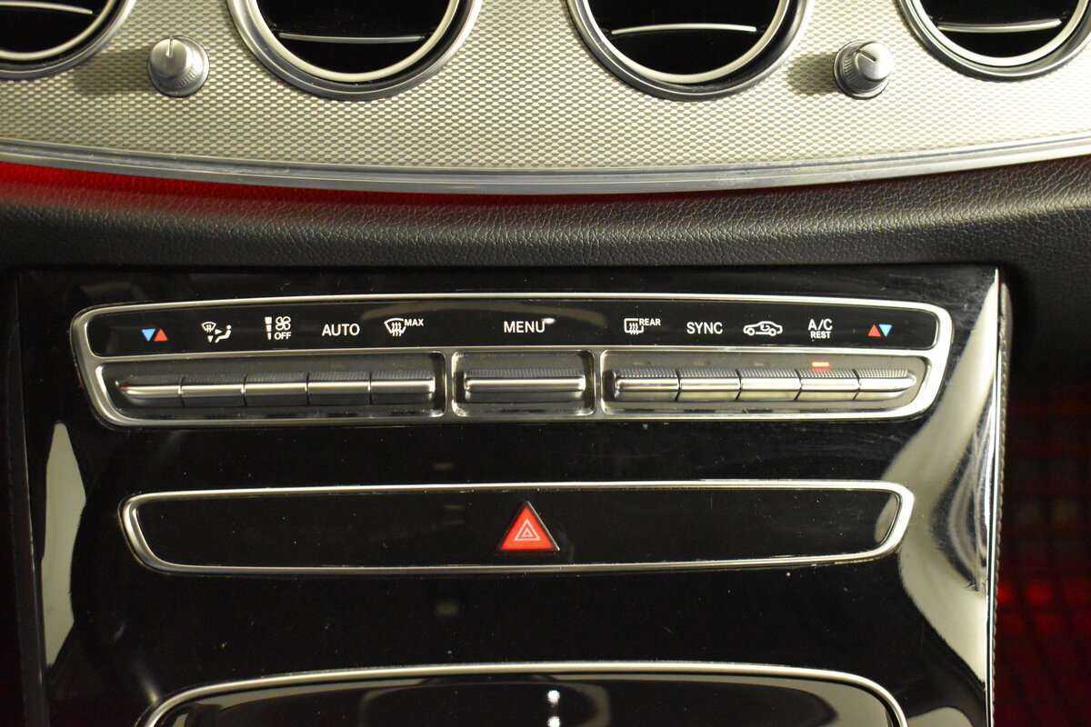 Мерседес-Бенц Е-Класс б/у, 2018, Автоматическая. Фото: #17