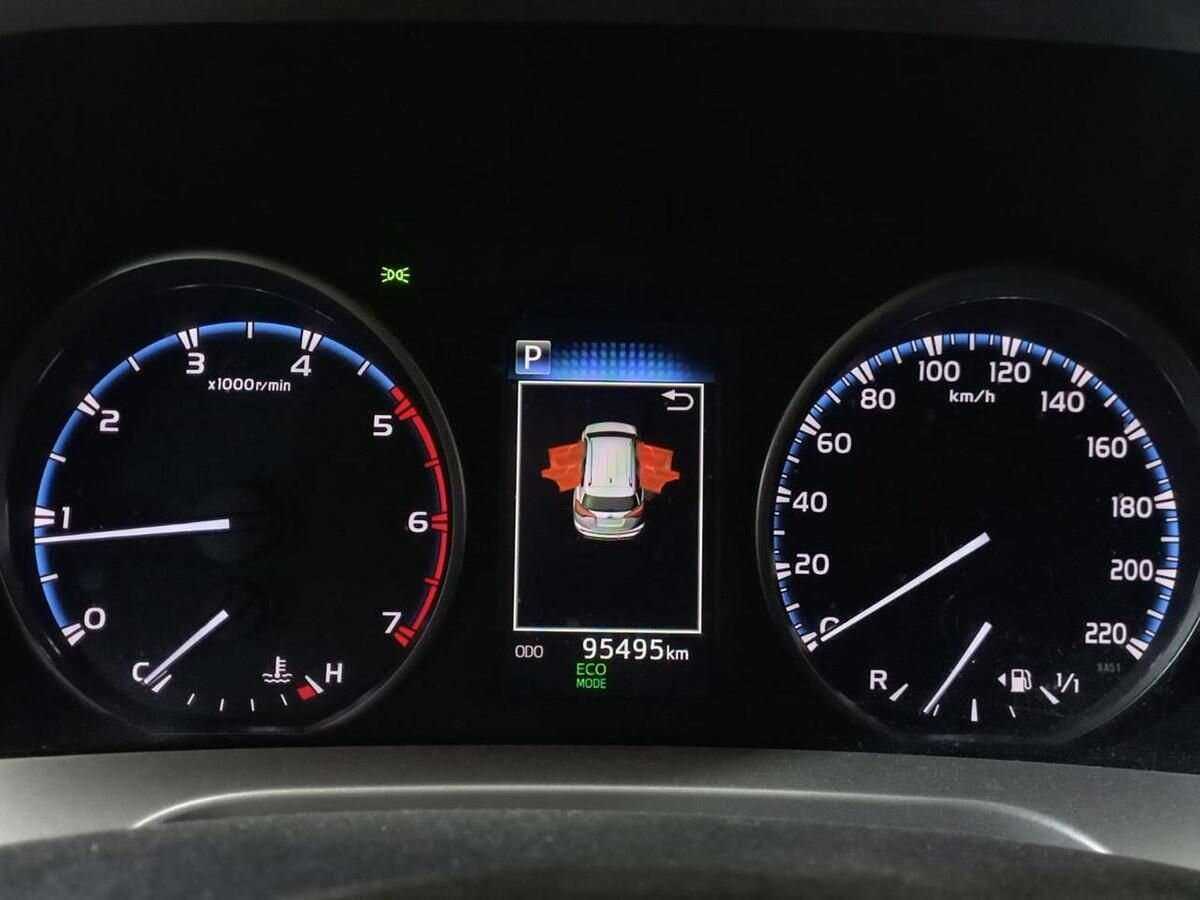 Тойота Рав4 б/у, 2018, Автоматическая. Фото: #11