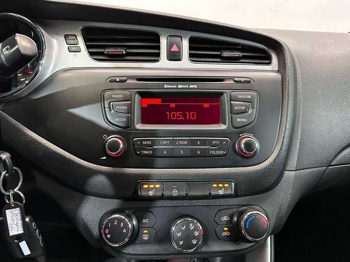 Киа Сид б/у, 2013, Механическая. Фото: #12