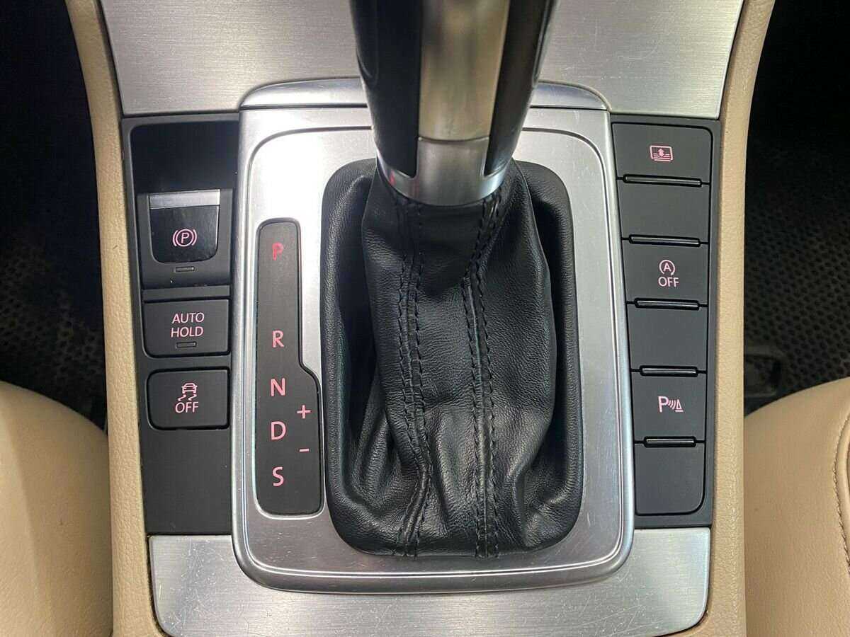 Фольксваген Пассат б/у, 2012, Роботизированная. Фото: #15