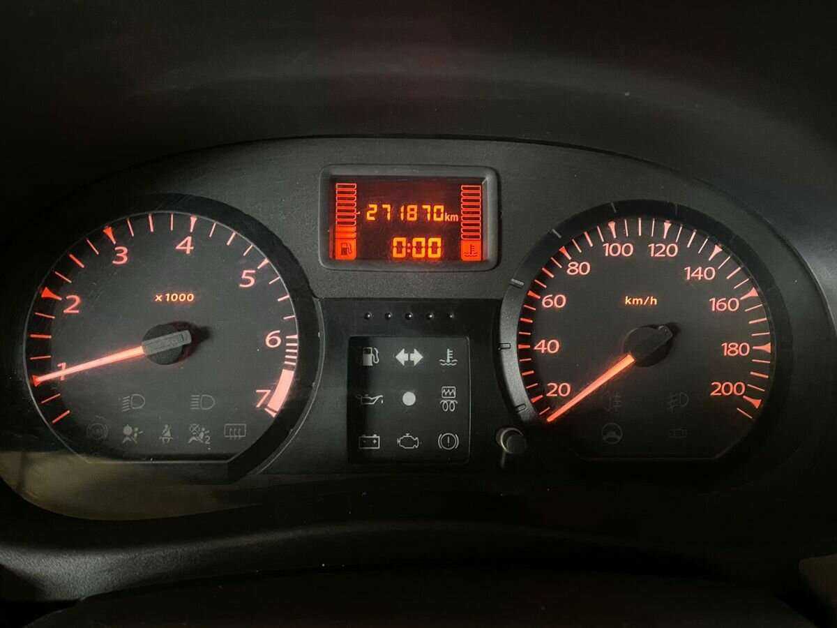 Лада (ВАЗ) Ларгус б/у, 2018, Механическая. Фото: #12