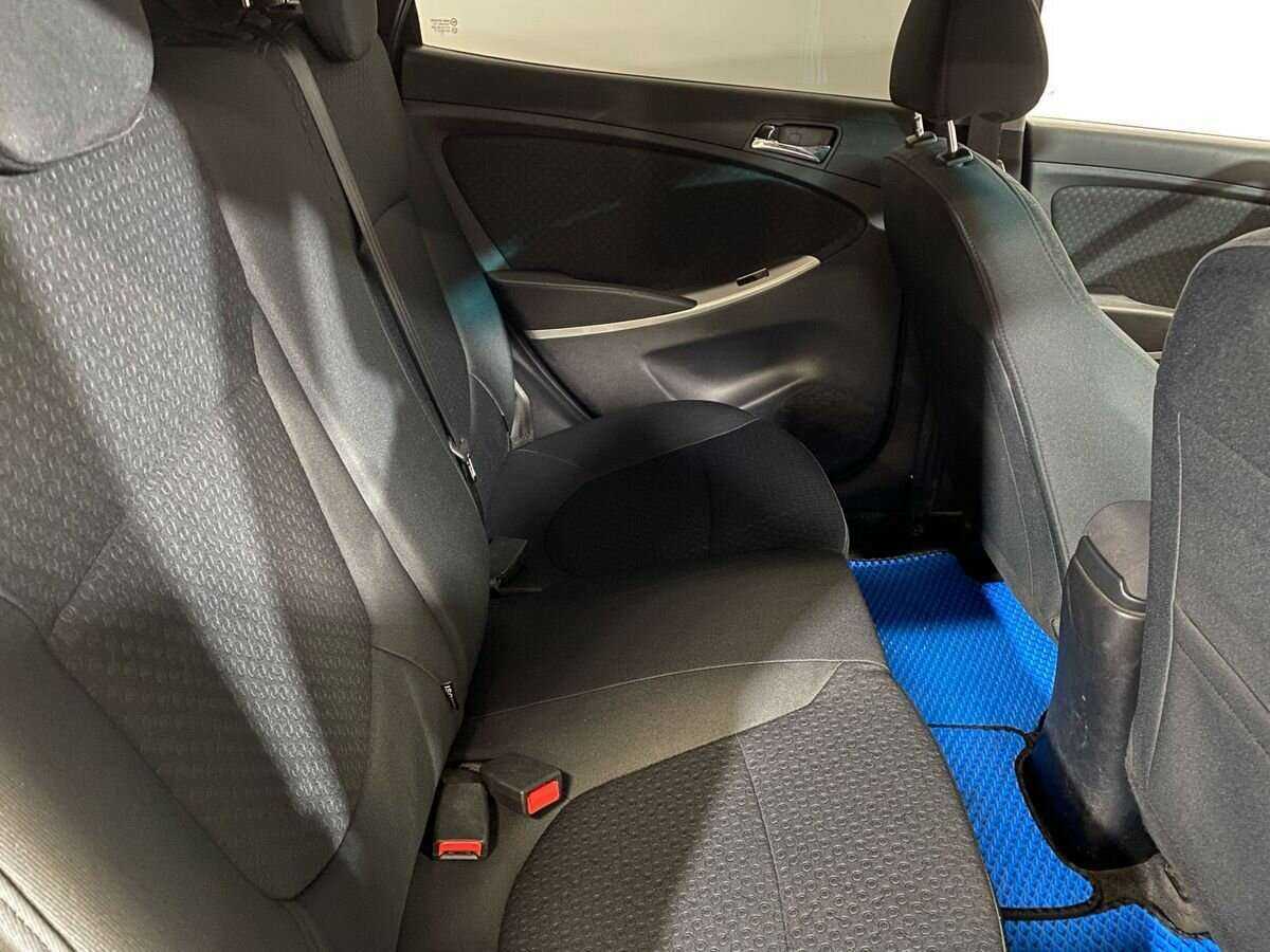 Хендай Солярис б/у, 2012, Механическая. Фото: #10