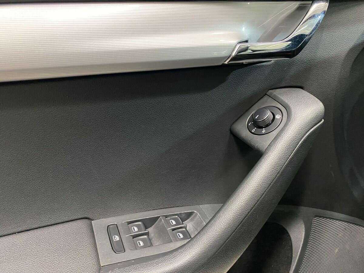 Шкода Октавия б/у, 2013, Механическая. Фото: #15