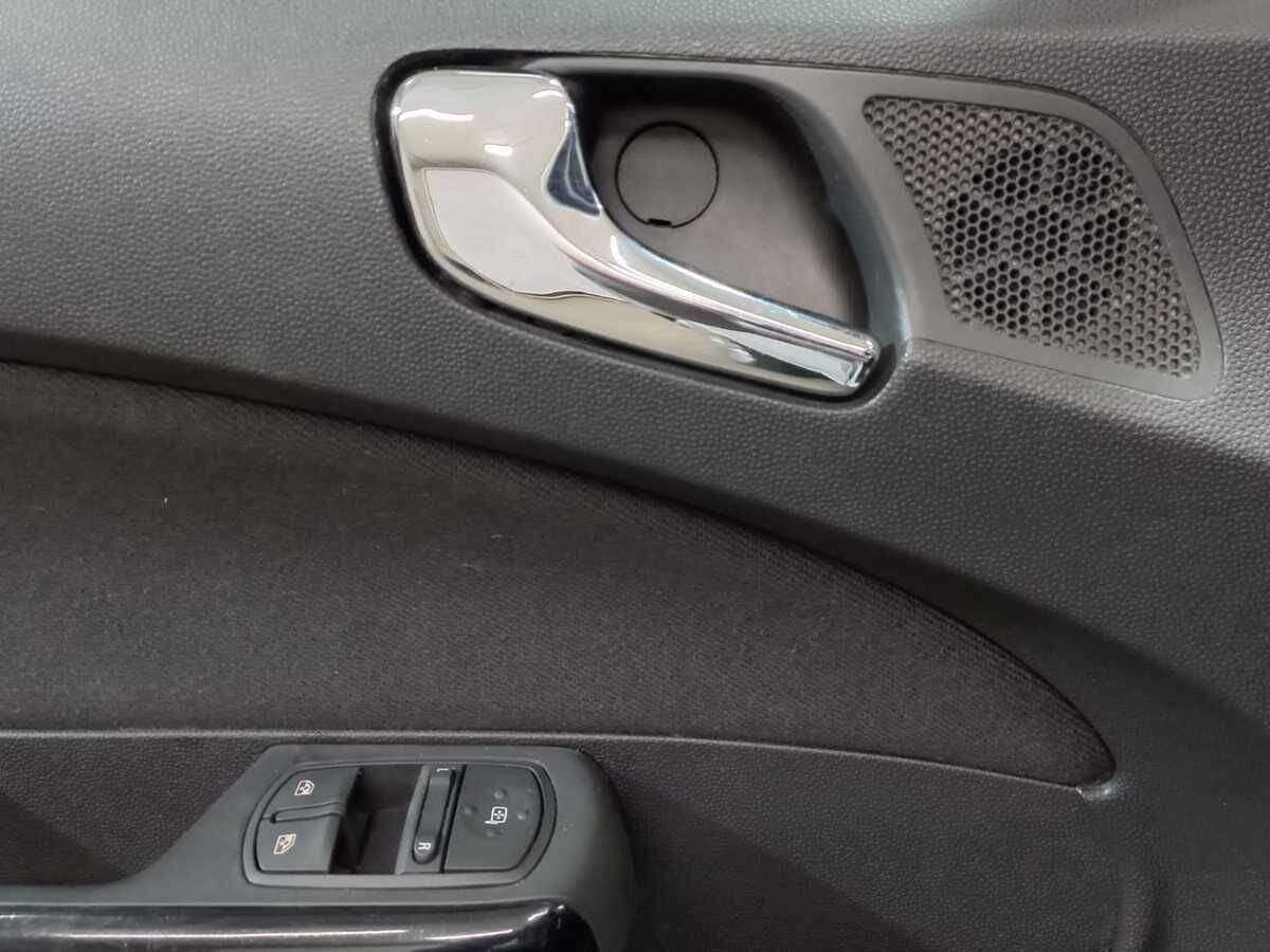 Опель Корса б/у, 2012, Механическая. Фото: #14