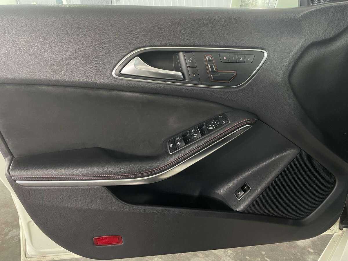 Mercedes-Benz CLA б/у, 2014, Роботизированная. Фото: #22