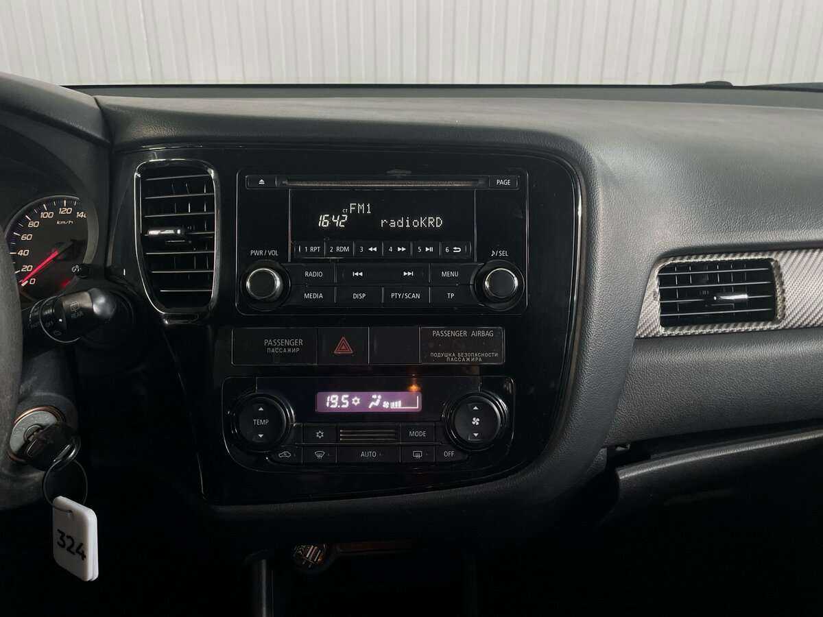 Митсубиши Оутлэндер б/у, 2013, Вариатор. Фото: #11