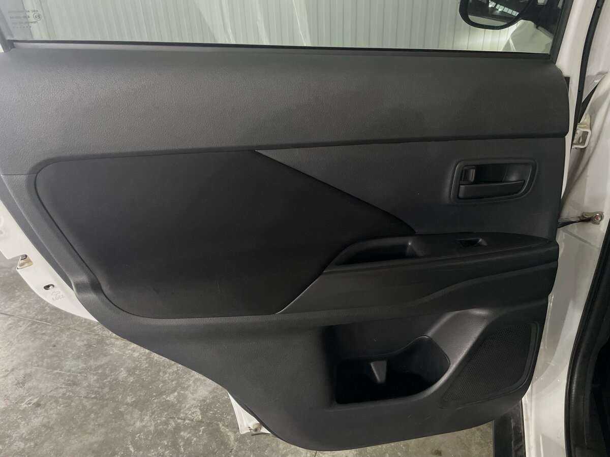 Митсубиши Оутлэндер б/у, 2013, Вариатор. Фото: #17