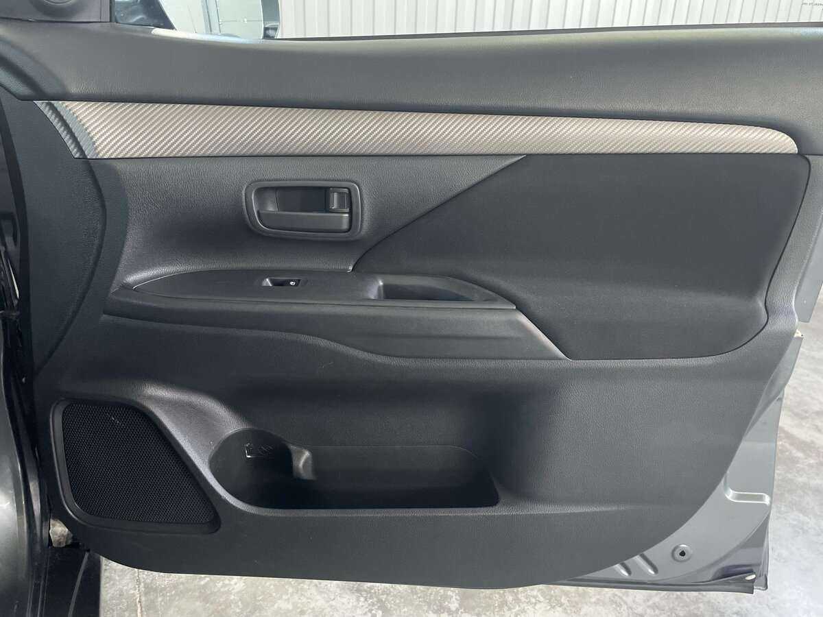 Митсубиши Оутлэндер б/у, 2018, Вариатор. Фото: #20