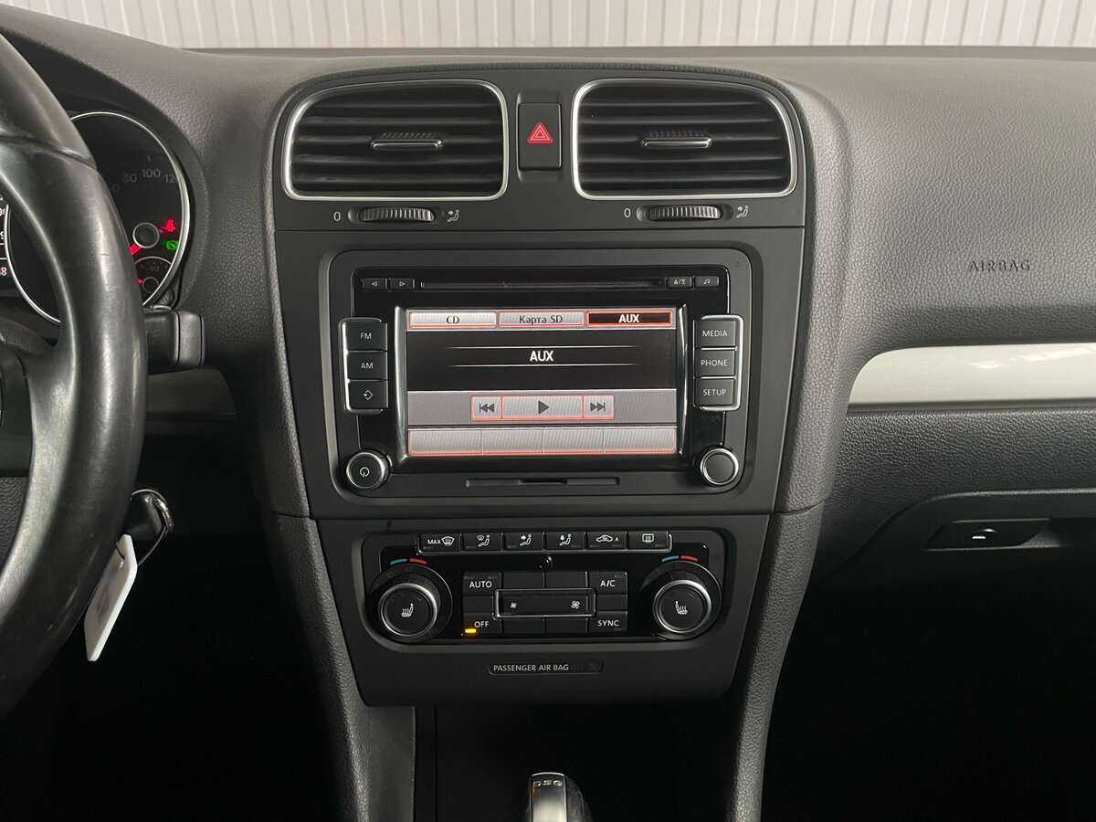 Volkswagen Golf б/у, 2012, Роботизированная. Фото: #13