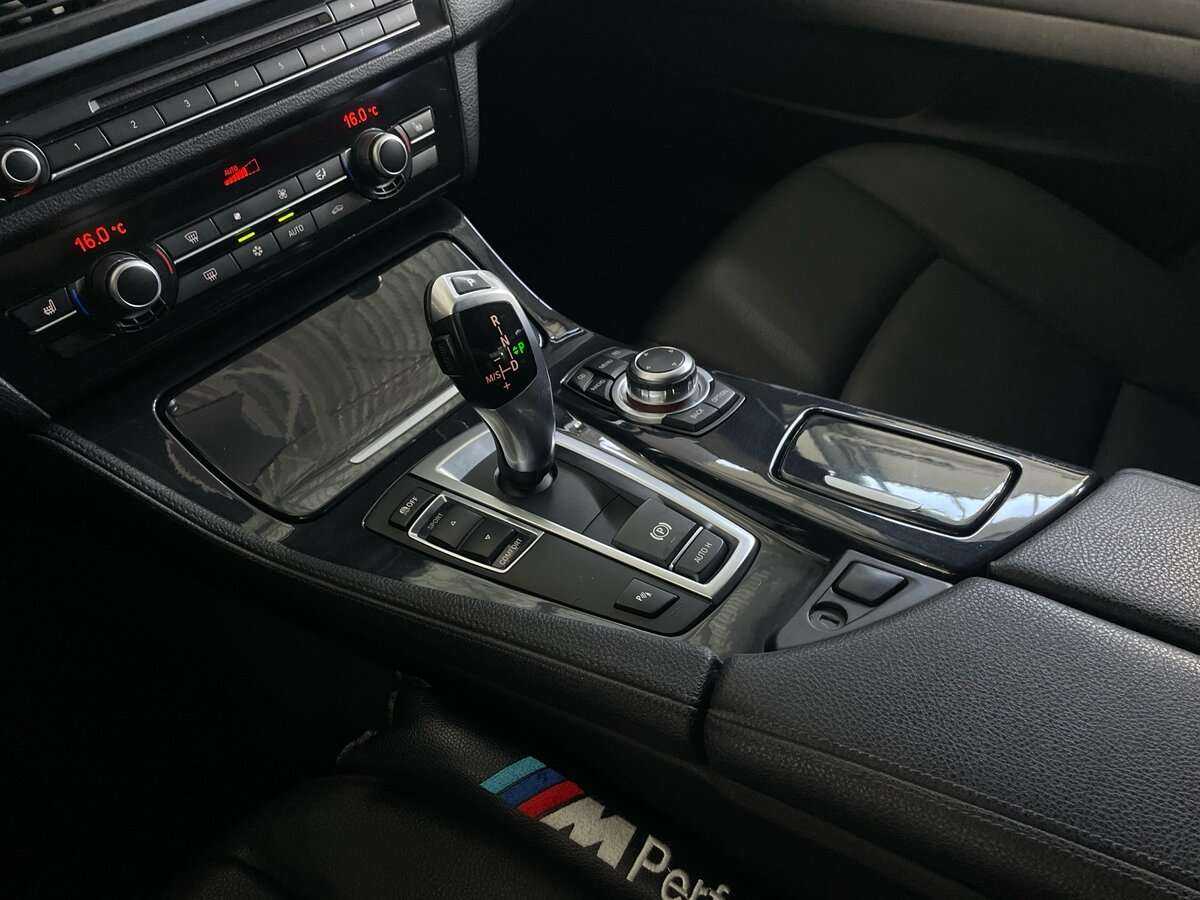 БМВ 5 серии б/у, 2012, Автоматическая. Фото: #15