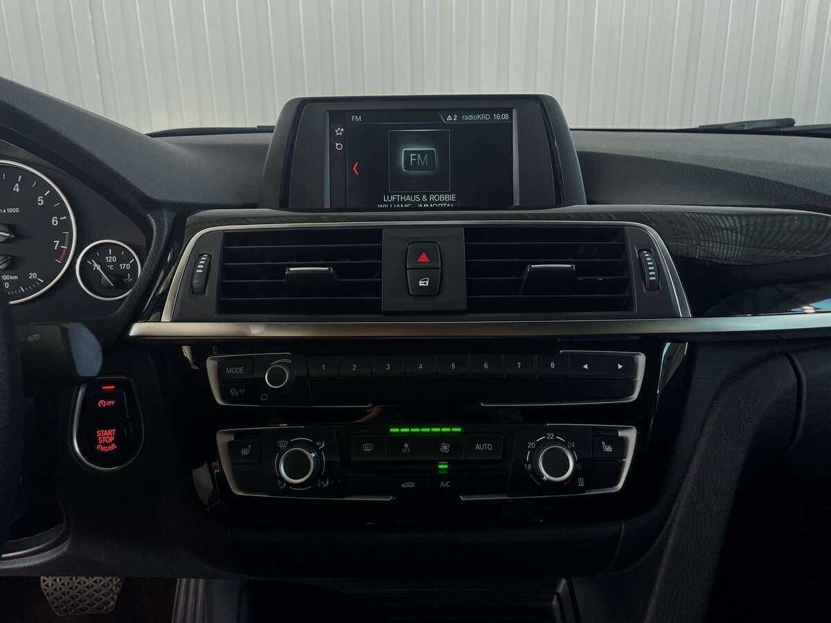 БМВ 3 серии б/у, 2018, Автоматическая. Фото: #13