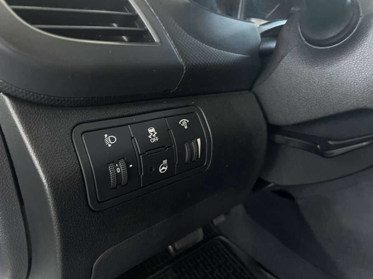 Хендай Солярис б/у, 2016, Автоматическая. Фото: #13