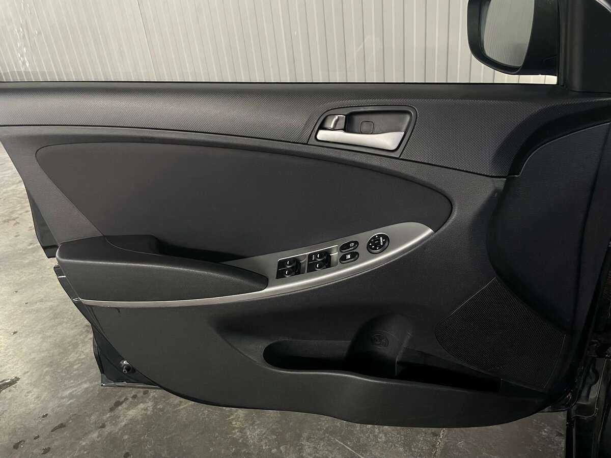 Хендай Солярис б/у, 2016, Автоматическая. Фото: #18