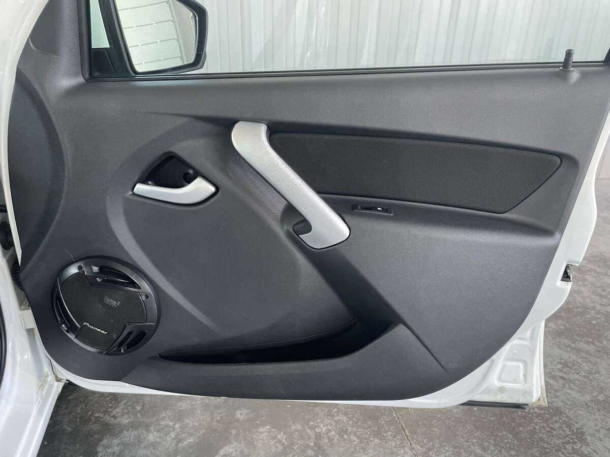 Лада (ВАЗ) Гранта б/у, 2016, Механическая. Фото: #18