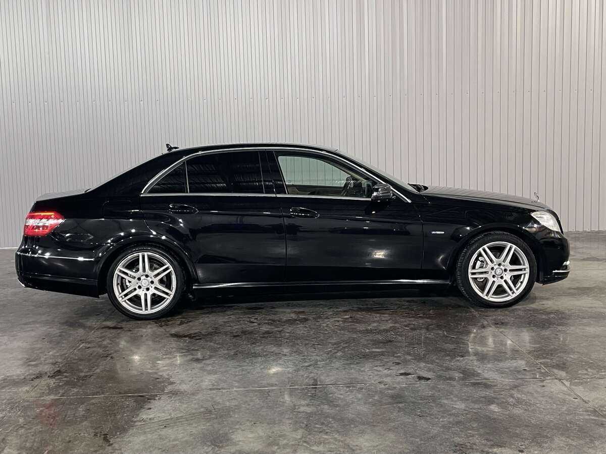 Мерседес-Бенц Е-Класс б/у, 2012, Автоматическая. Фото: #2