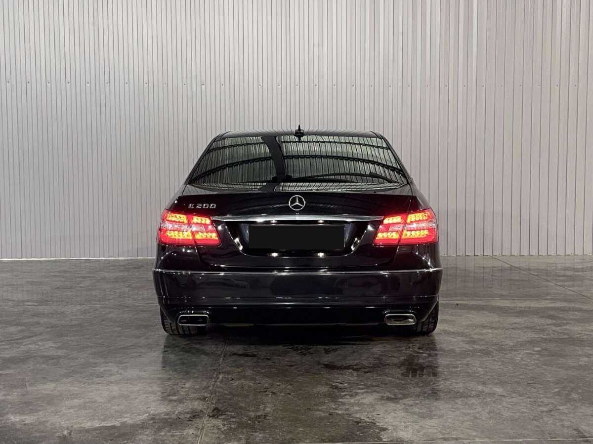 Мерседес-Бенц Е-Класс б/у, 2012, Автоматическая. Фото: #4