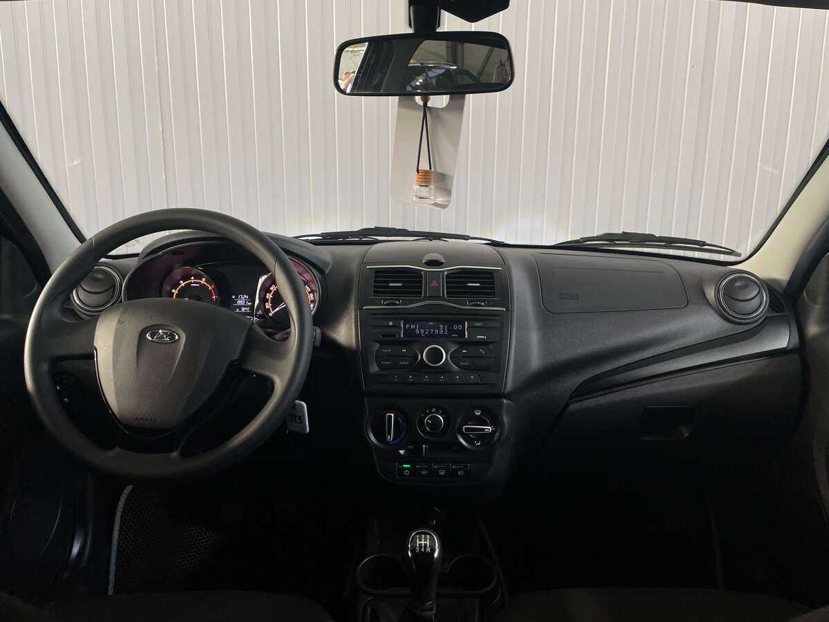 Лада (ВАЗ) Гранта б/у, 2023, Механическая. Фото: #8