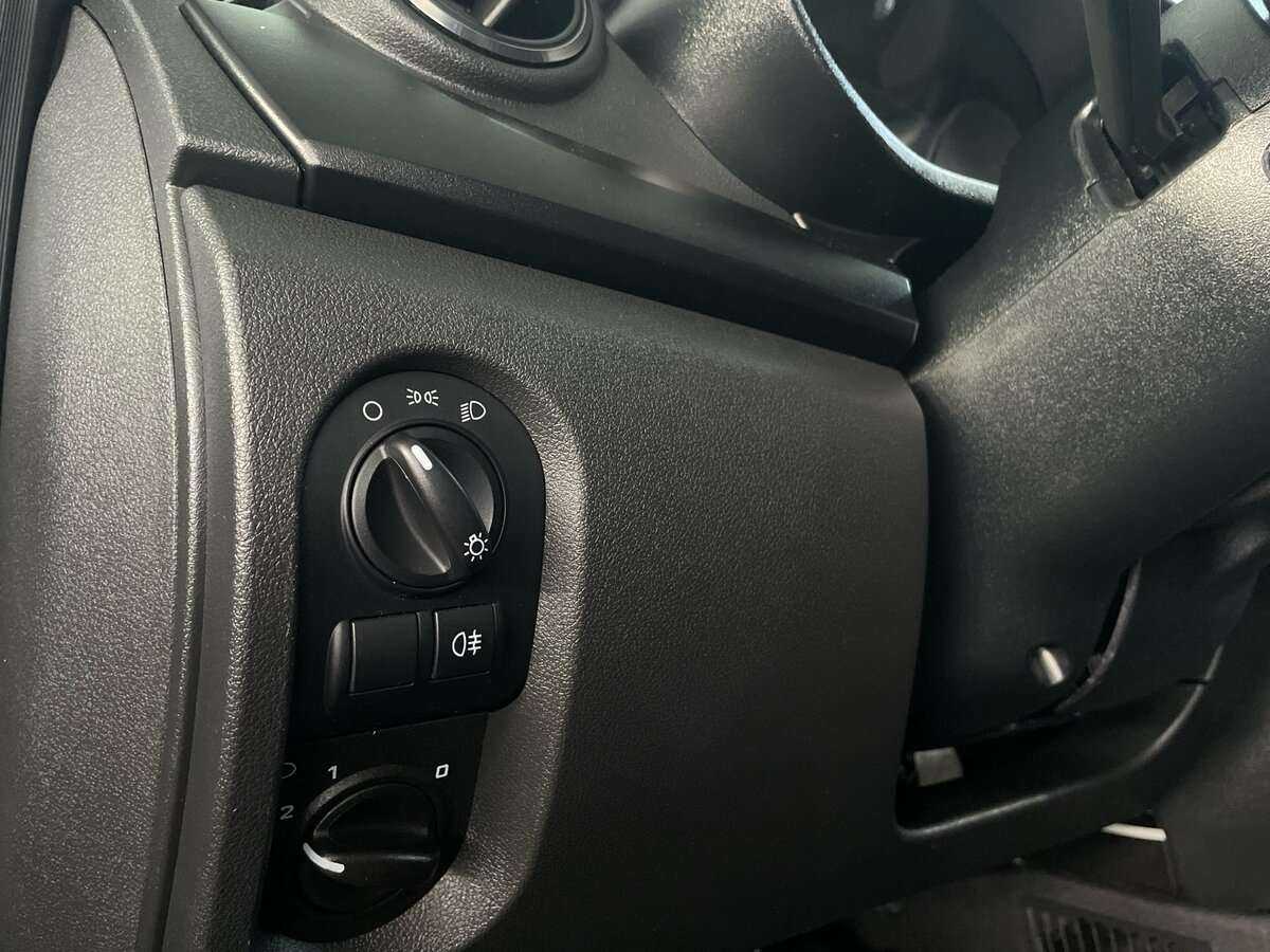 Лада (ВАЗ) Гранта б/у, 2023, Механическая. Фото: #11