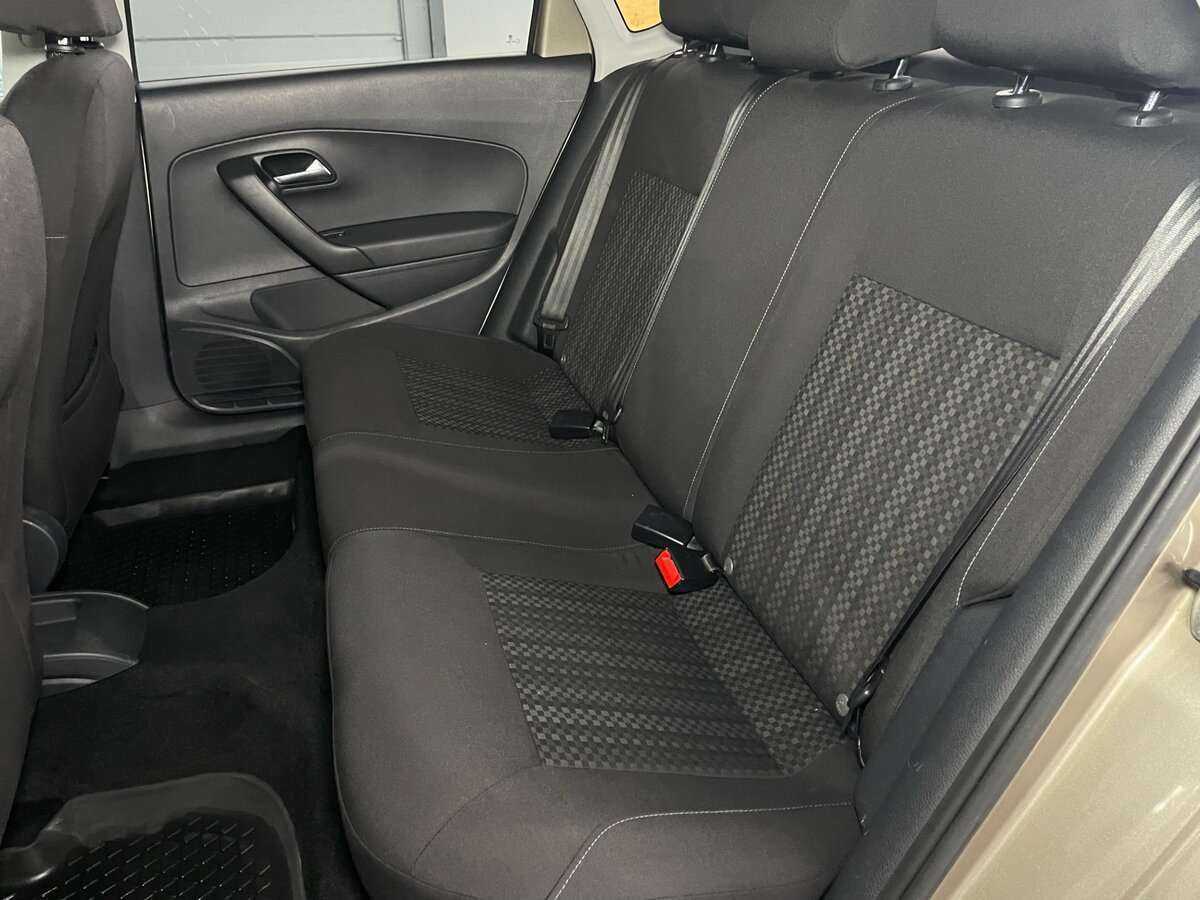 Фольксваген Поло б/у, 2016, Автоматическая. Фото: #11