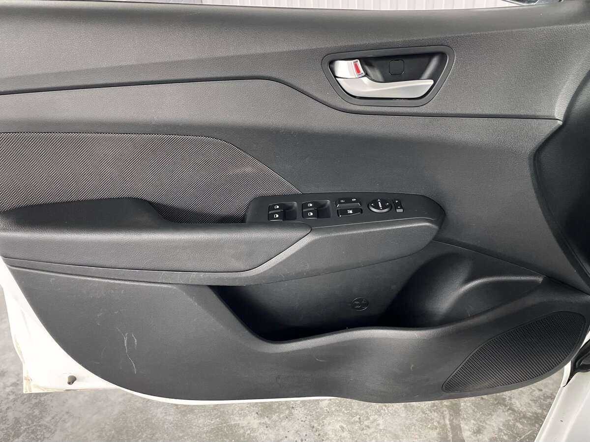 Хендай Солярис б/у, 2018, Автоматическая. Фото: #18