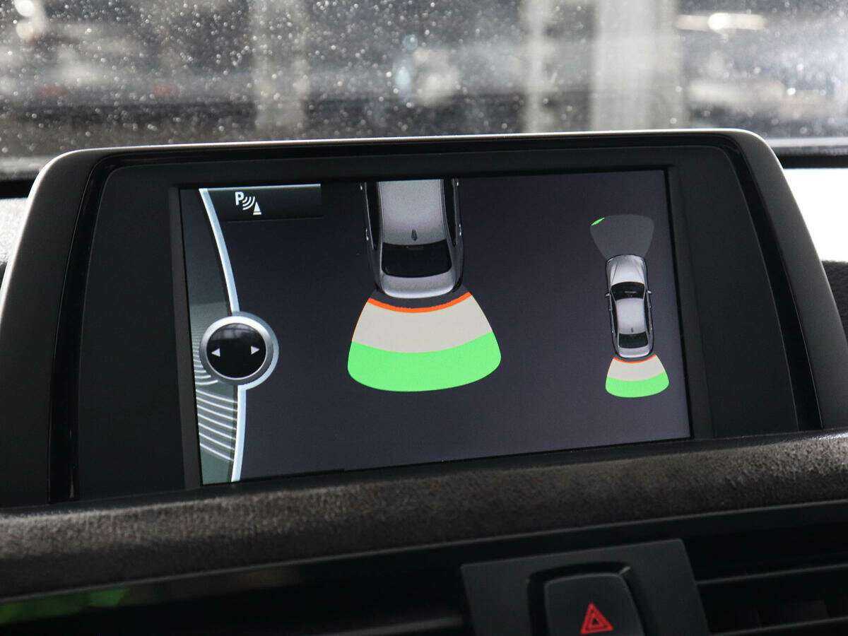 БМВ 3 серии б/у, 2013, Автоматическая. Фото: #10