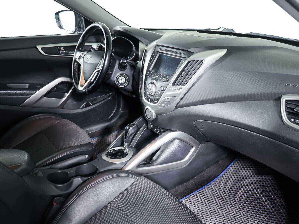 Hyundai Veloster б/у, 2015, Автоматическая. Фото: #8