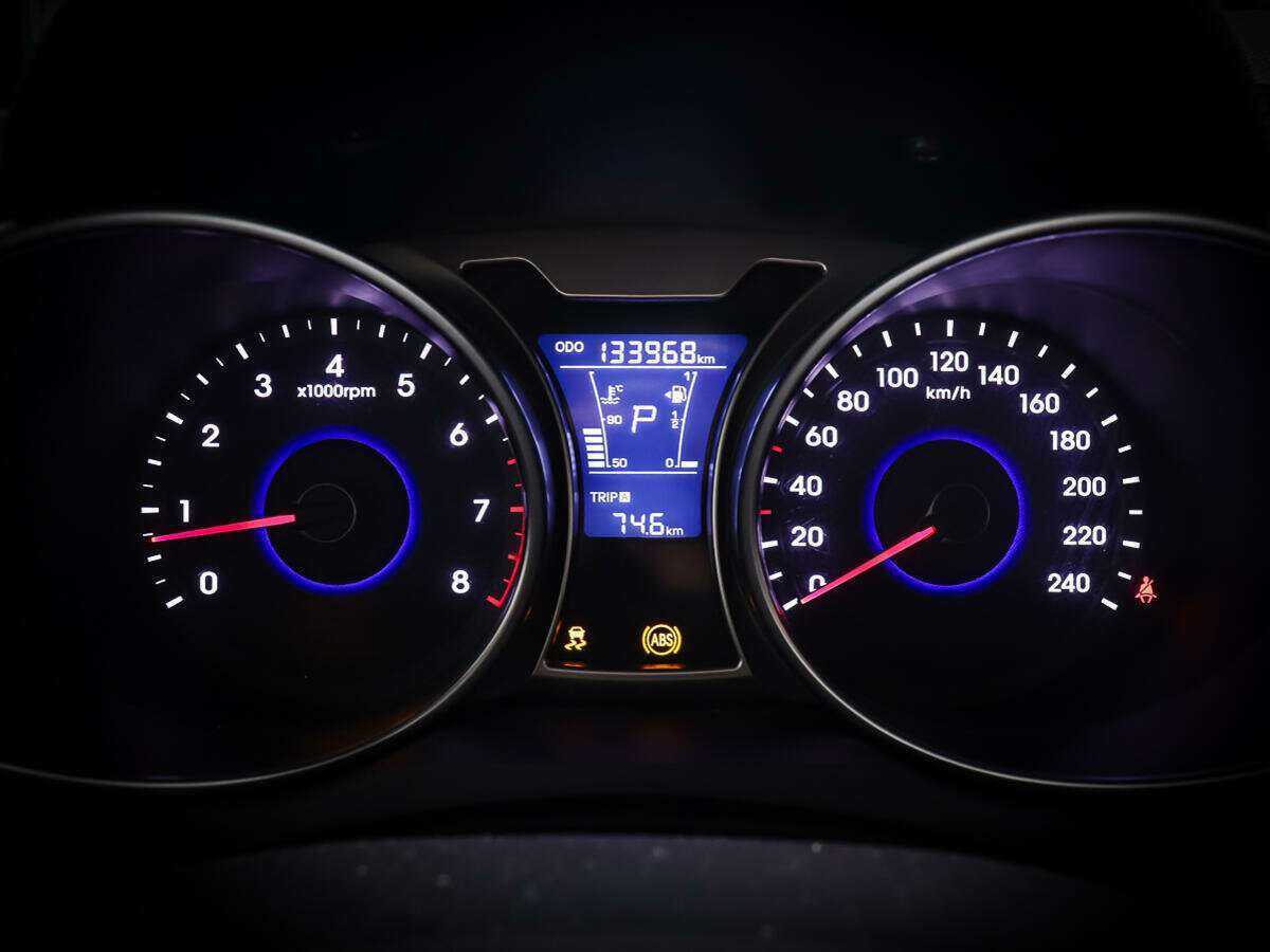 Hyundai Veloster б/у, 2015, Автоматическая. Фото: #11