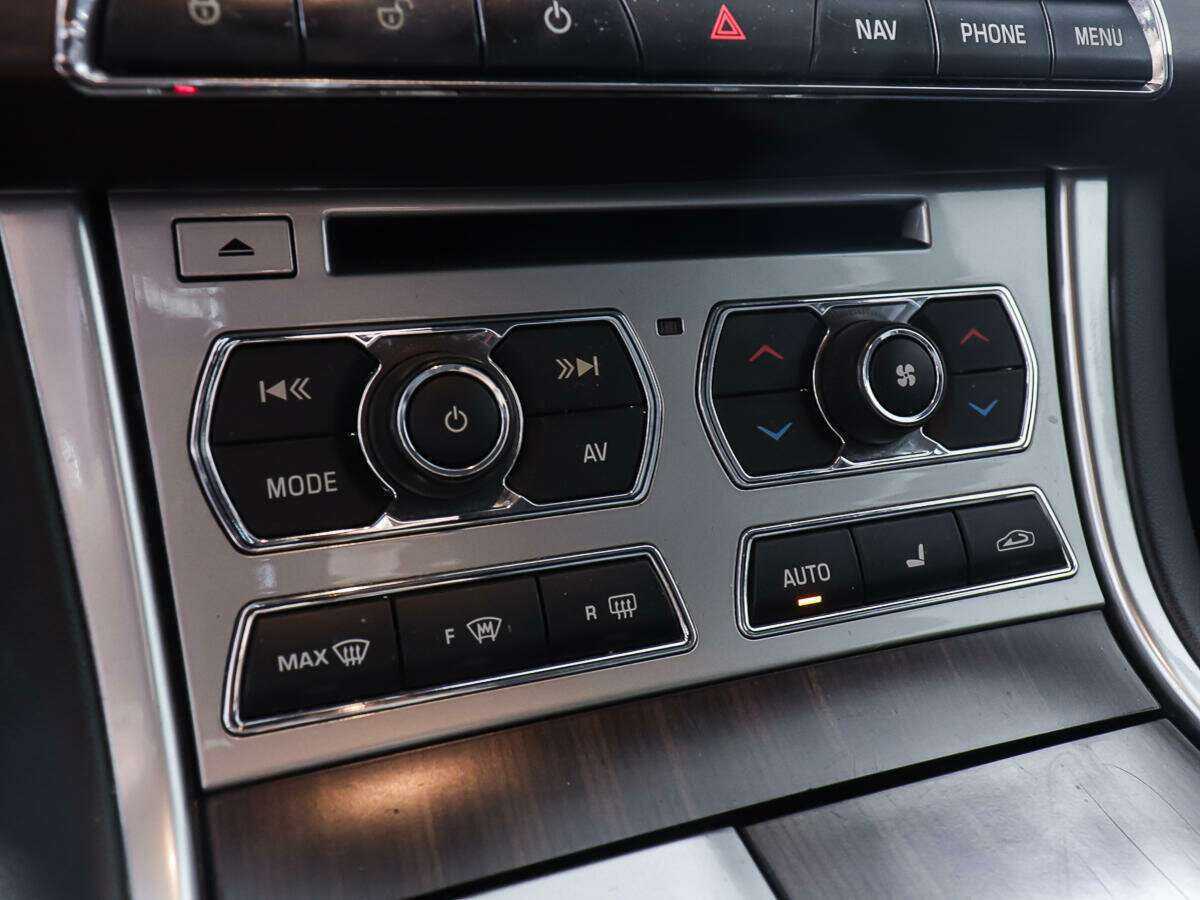 Jaguar XF б/у, 2013, Автоматическая. Фото: #20